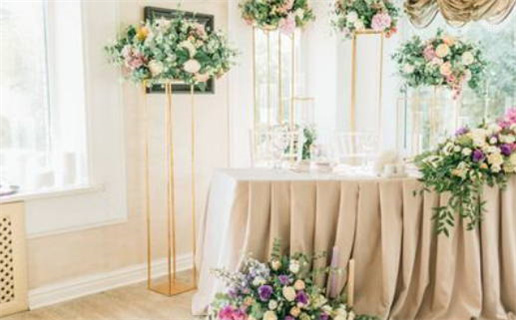 2033年农历八月廿二是结婚好日子吗 今日办喜事好吗