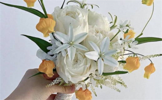 2033年08月31日是结婚好日子吗 宜办婚礼吉日查询