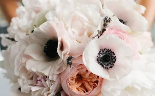 2033年农历九月初二结婚吉日查询 办喜事吉利吗 2033年农历九月初二结婚吉日查询 办喜事吉利吗