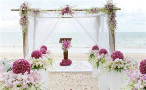 2033年农历八月廿八是结婚好日子吗 适不适合办喜事 2033年农历八月廿八是结婚好日子吗 适不适合办喜事