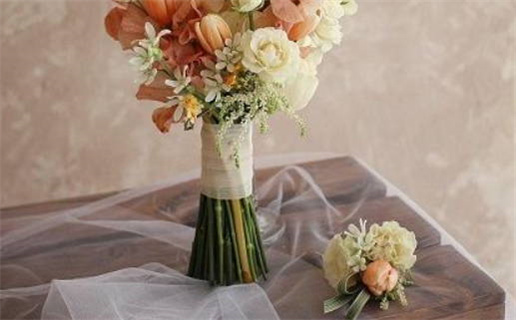 2033年农历九月十二领证好吗 宜登记领证吉日查询 2033年农历九月十二领证好吗 宜登记领证吉日查询