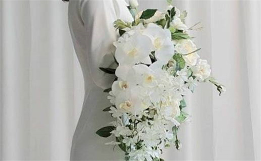 2025年09月17日是不是领证吉日 今日领证结婚好吗 2025年09月17日是不是领证吉日 今日领证结婚好吗