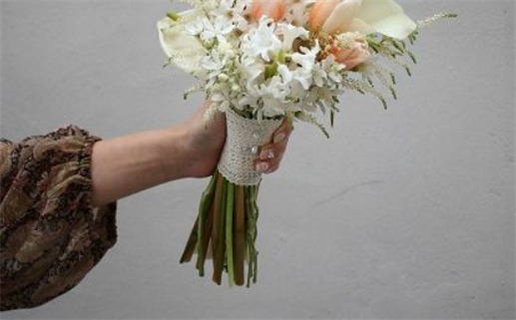 2033年农历八月十四乔迁黄道吉日 宜入住新居吉日查询