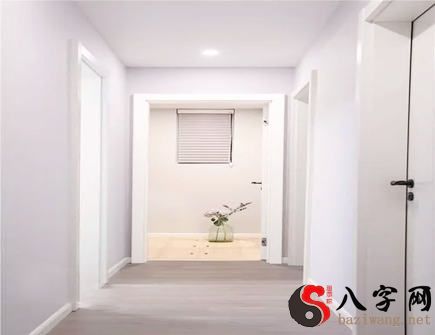 开门见厕所的风水化解方法 开门见厕所的风水化解方法